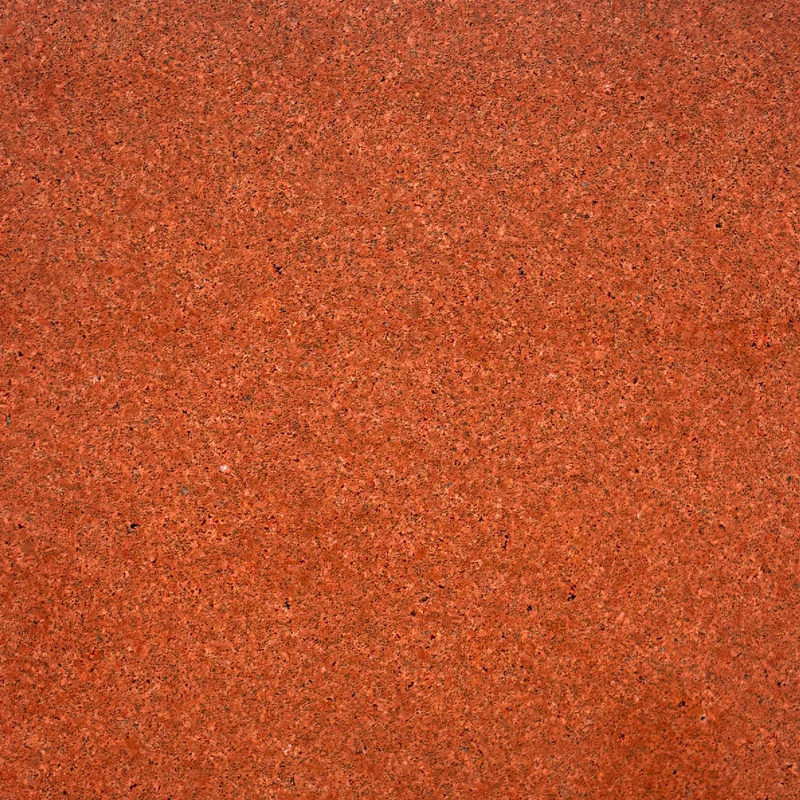 Lakha-Red-Closeup